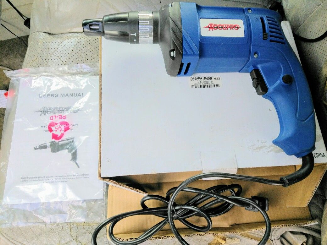 DRYWALL DRILL NEW. READ DETAILS