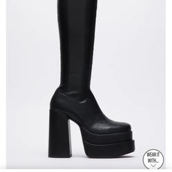 Steve Madden Platform Boots