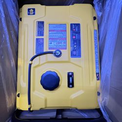 Dewalt DXGNR6500  Gas Generator. 6500 Watt