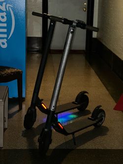 Segway Folding Electric Scooters *READ DESCRIPTION