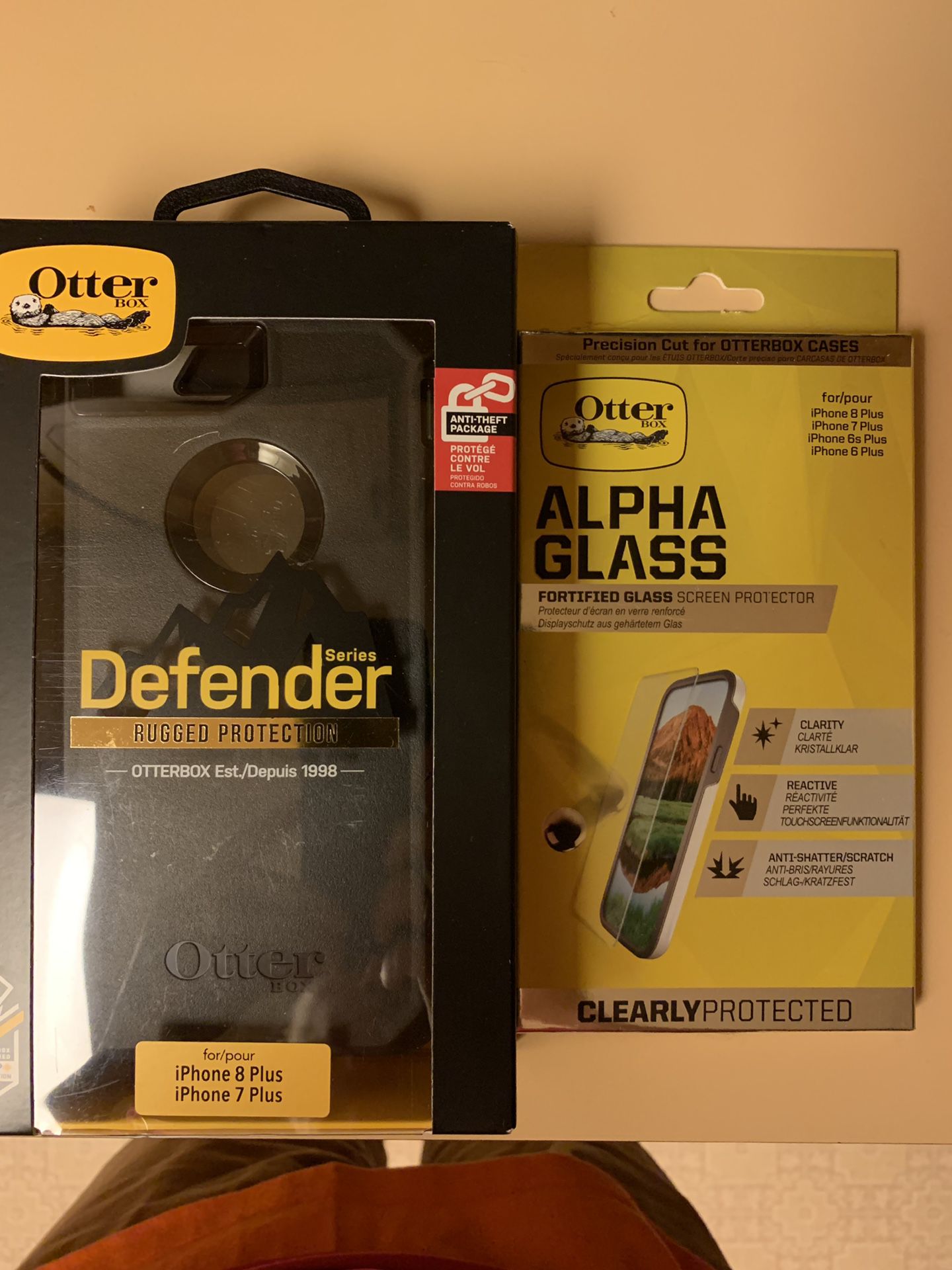 iPhone 7 Plus or 8 plus otter case and glass screen protector