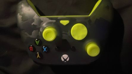 Wired Xbox controller