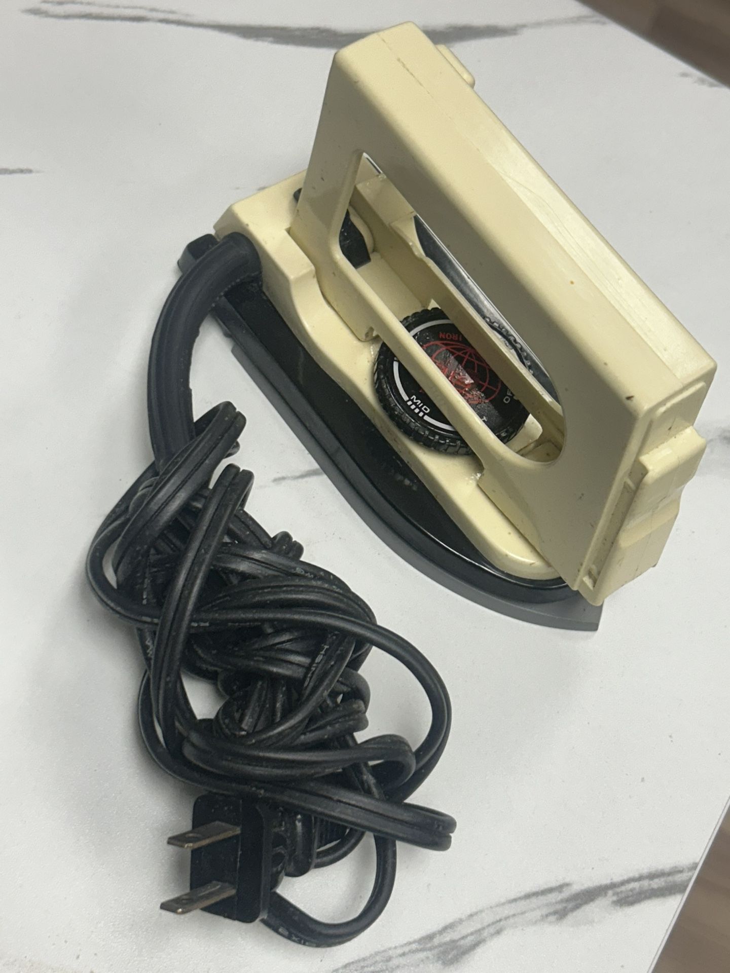 Vintage “THE MINI” Travel Iron – Compact & Functional