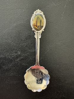Souvenir Spoon, Silver, CRYSTAL CATHEDRAL Very Rare! Excellent Condition!