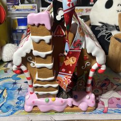 Mickeys and Minnie’s gingerbread house