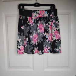 Joe B, Floral Skirt , Large 
