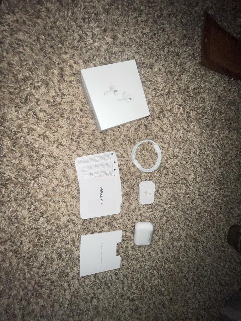 Apple White Airpod Pro 2s