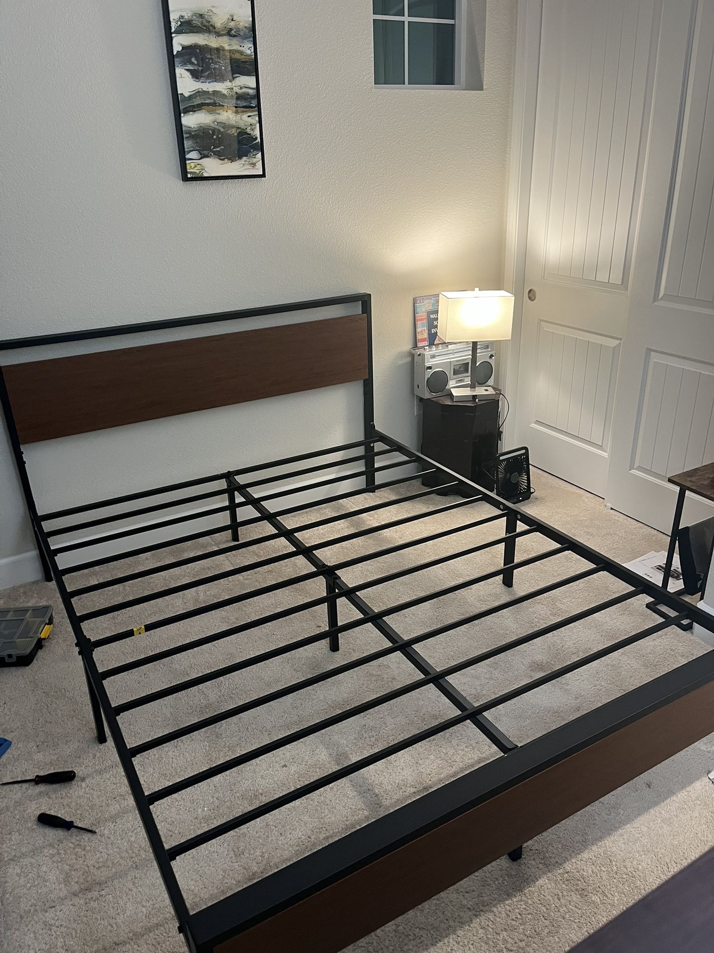 Queen Metal Bed Frame 