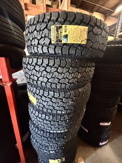 275 70 18 Roadbreaker A/T 10 pR