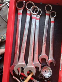 Xtra Large Wrench Set