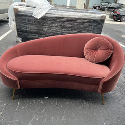 🔥Final Sale Curved Pink Velvet Sofa, Unique Design, Open Box 📦 