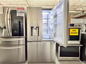 LG MAX💥 Counter-Depth MAX with Zero Clearance 3-Door French Door Refrigerator with Thin Door Design