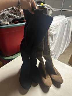 Size 8 Woman Boots 