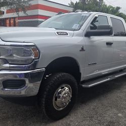 2021 RAM 3500 TRADESMAN CUMMINS ENGINE