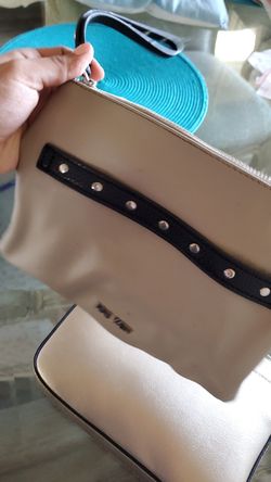 Nine west clutch