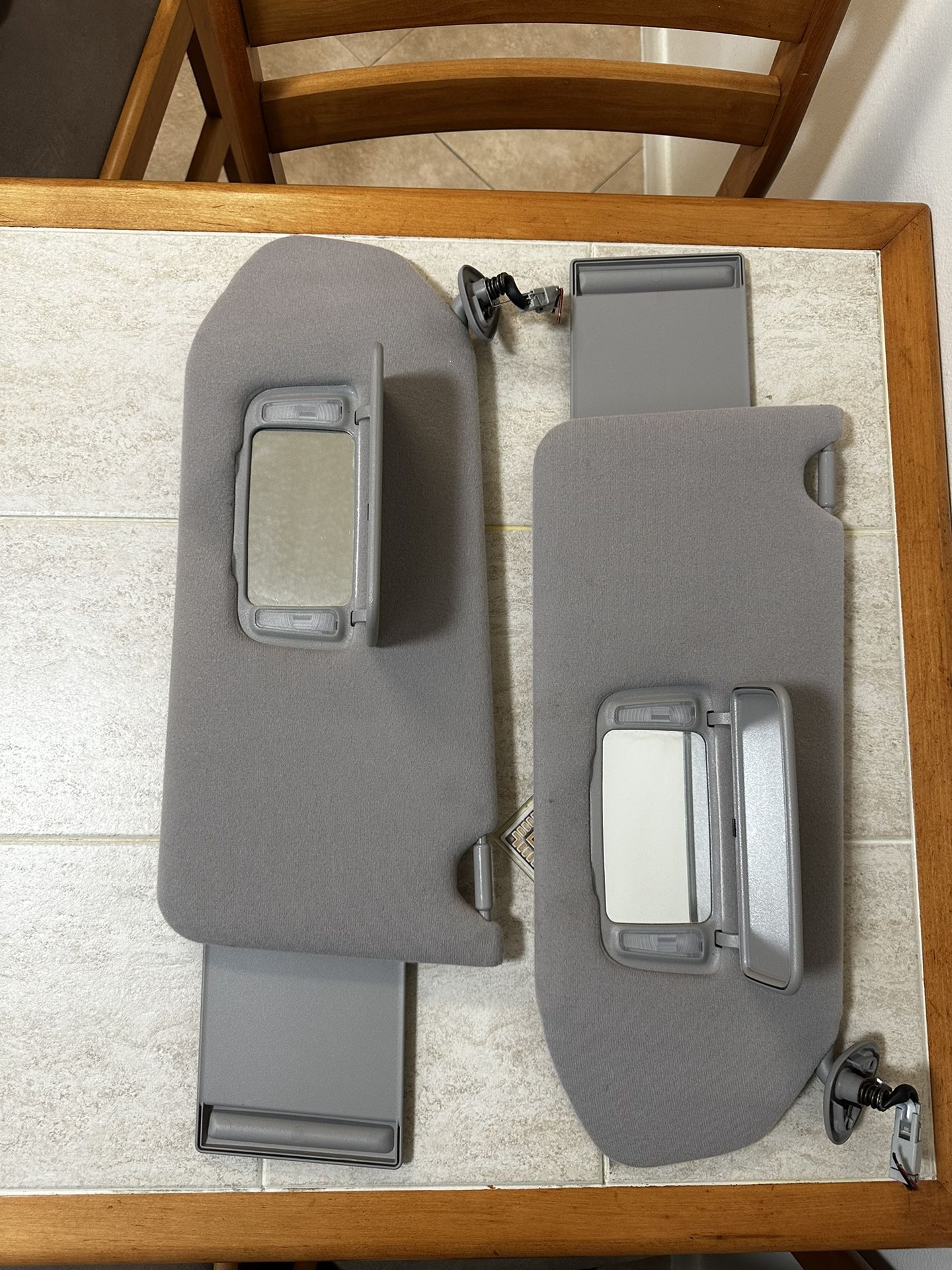 ⭐️ 99-04 Honda Odyssey Driver & Passenger Illuminated Sun Visors Set Pair OEM