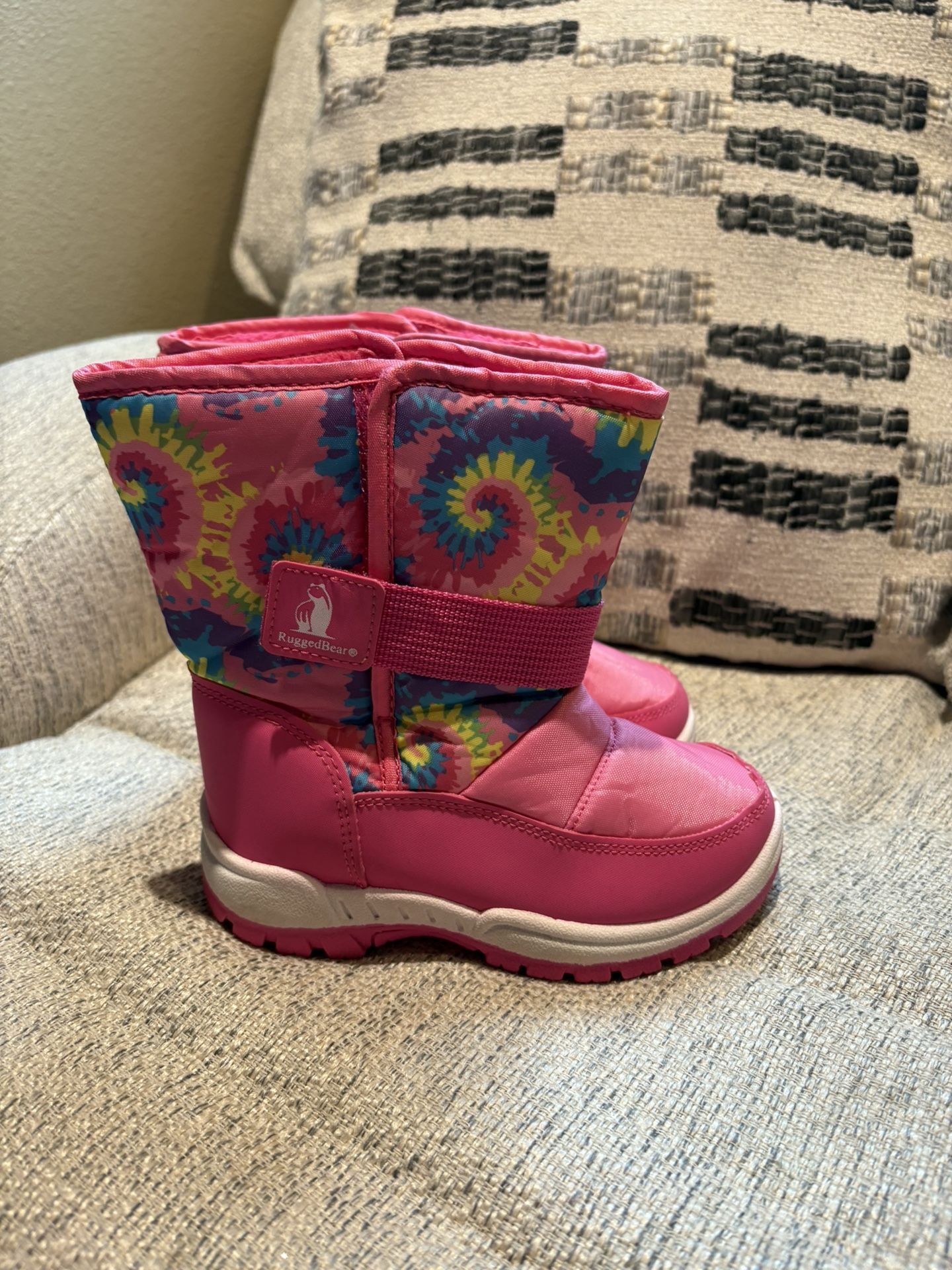 Toddler Girls Snow Boots Size 8c 