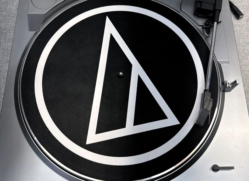 Audio Technica AT-LP60 Turntable Record Player Lp Vinyl