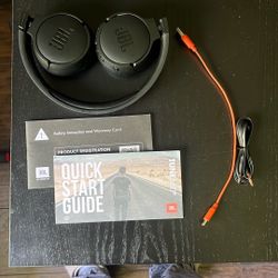 JBL Tune600NC Headphones