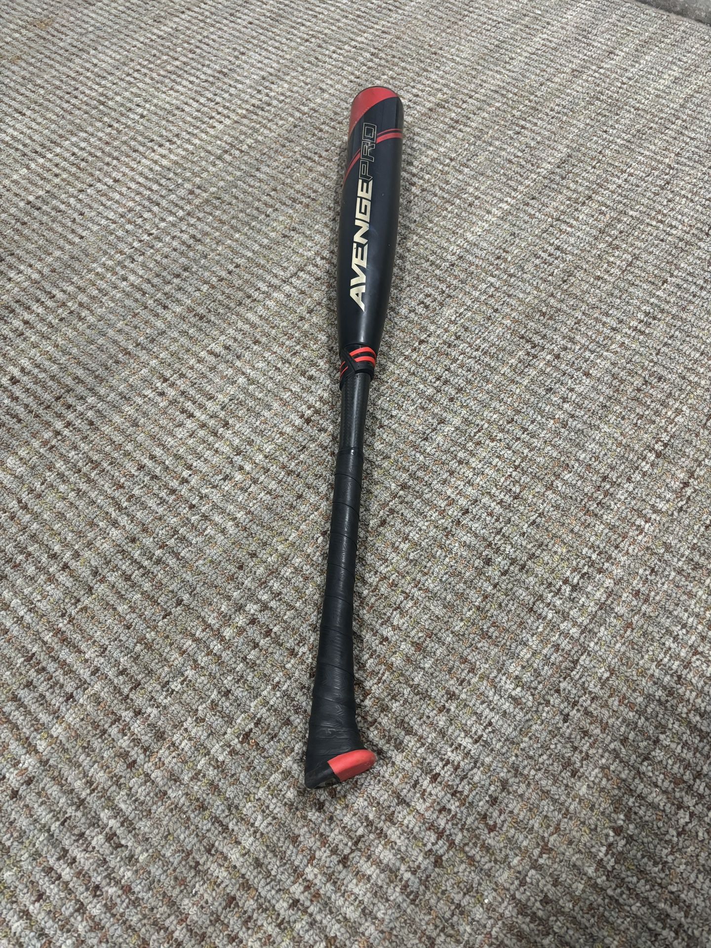 Axe Bat Avenge Pro Composite BBCOR 31"