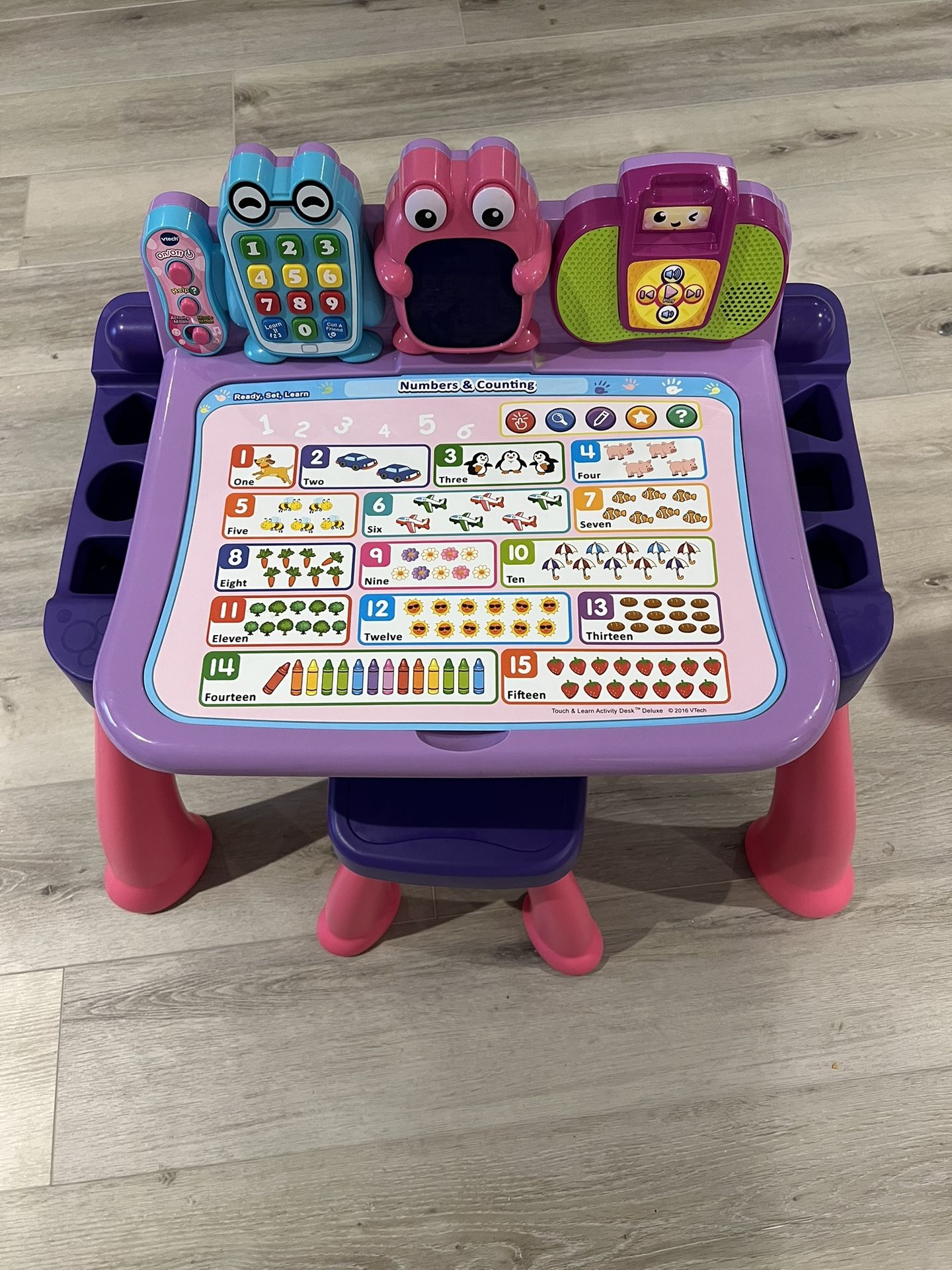 VTech activity Desk (purple Pink Color)