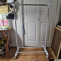 Whitmor White Plastic/Metal Adjustable Rolling Clothing Rack