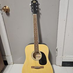 Rogue RD80 Dreadnought Acoustic Guitar