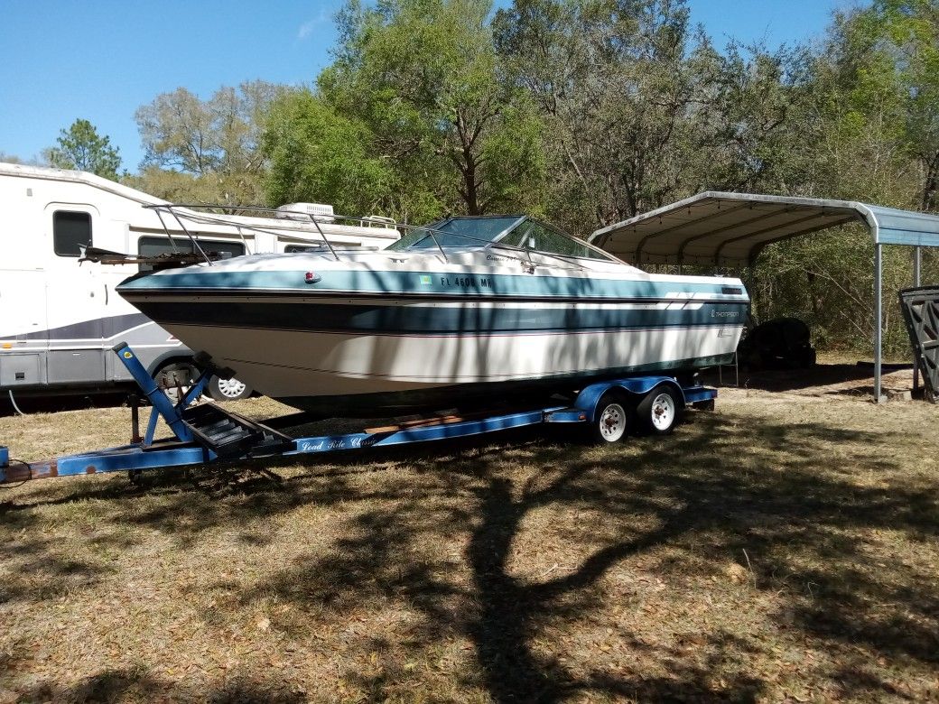 Thompson 1990 24 Ft Cuddy Cabin Project Boat 5.7 MerCruiser Alpha 1 Fiberglass Transom Good Project Boat $4,000 Best Offer