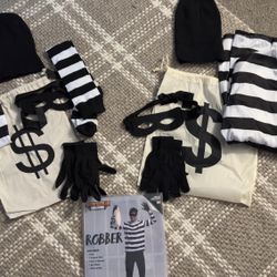 Robber Custome Couple 