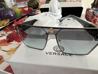 Versace 
