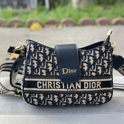 Woman Handbag Purse
