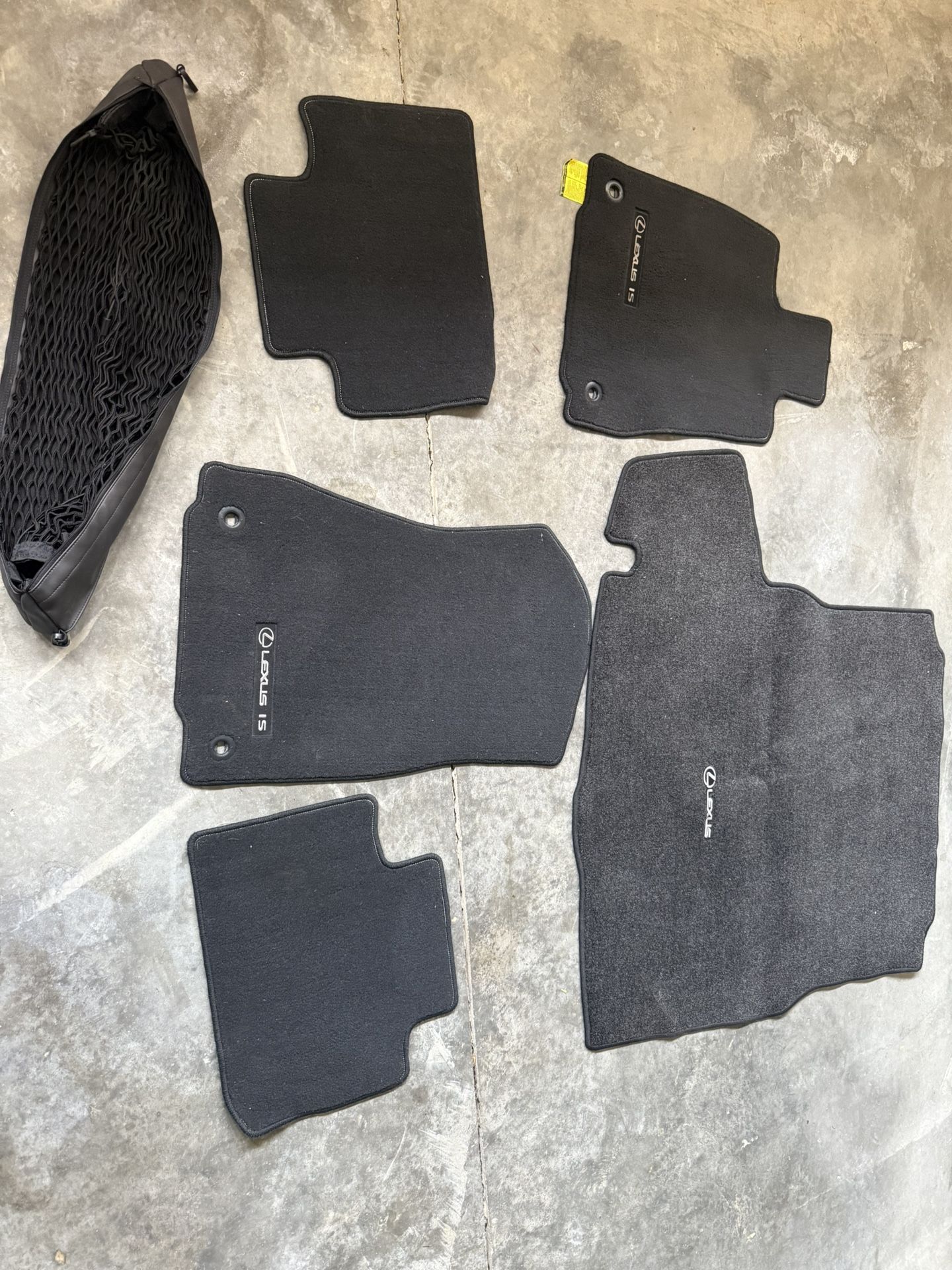 Lexus IS floor mats, trunk mat and trunk net