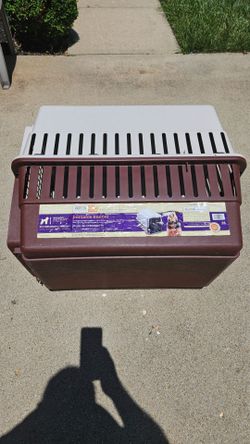 Portable dog kennel