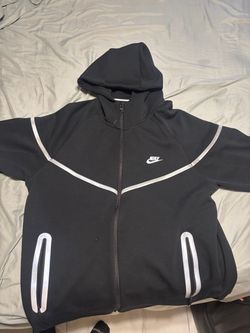 Nike reflective tech