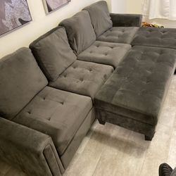 Grey Couches And Wall Art For Sale! Miramar Area