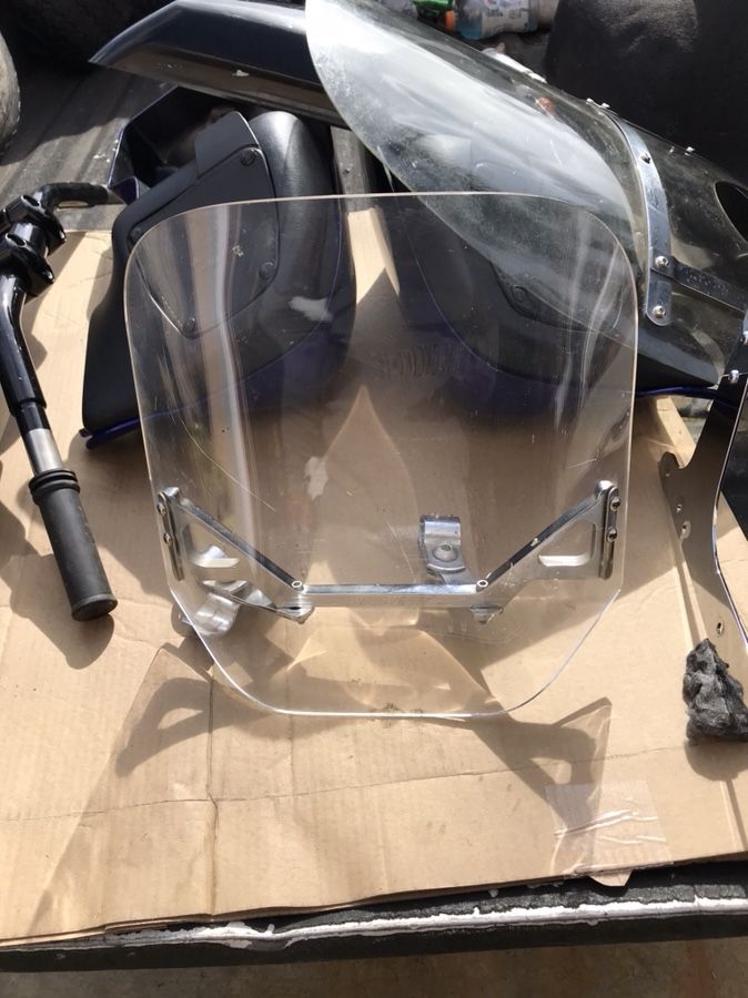 Harley windshield