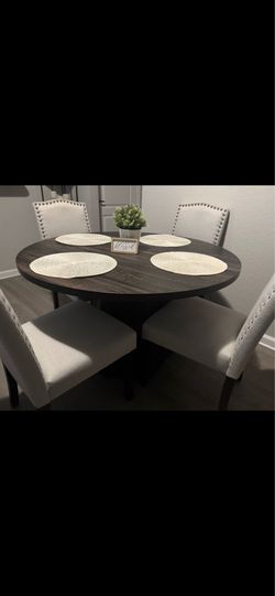 Dining Room Set