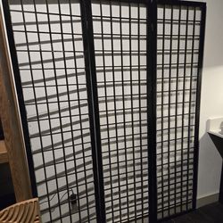 Room divider