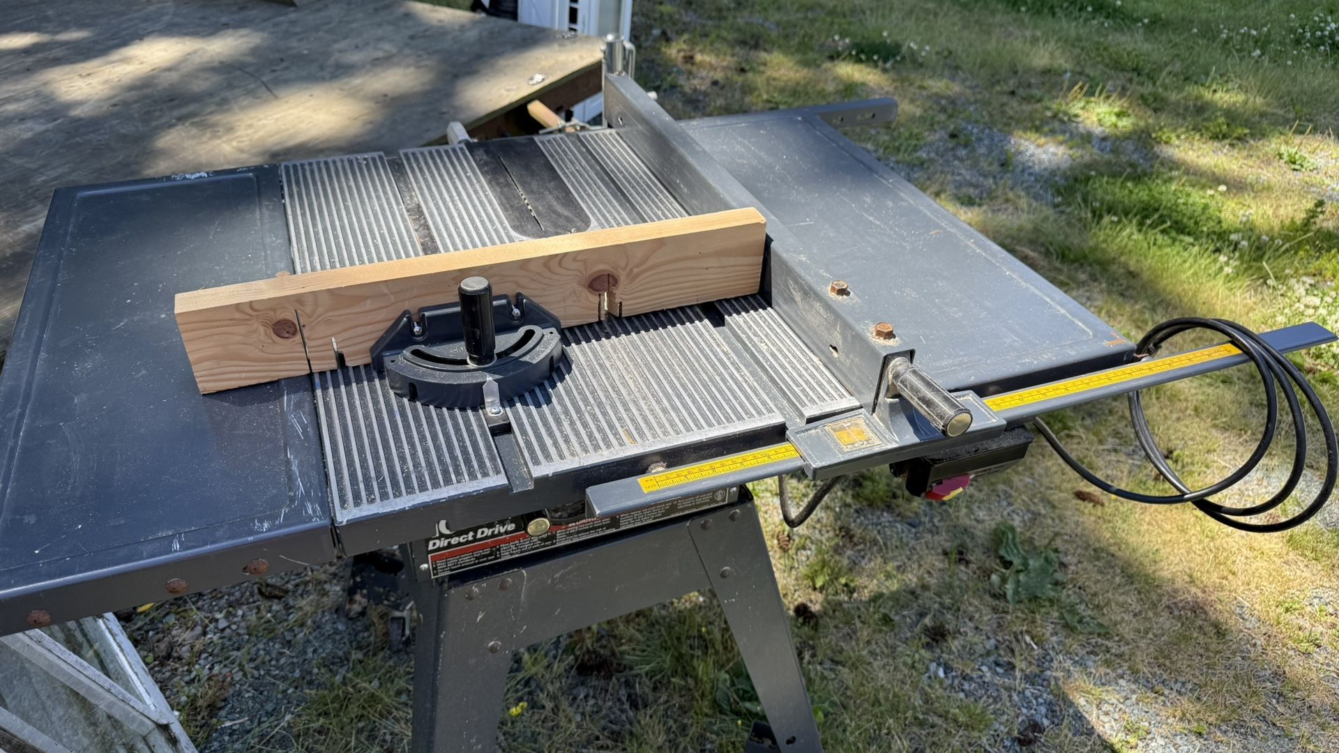 10” Craftsman 2hp Table Saw.
