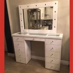 Vanity  Set 