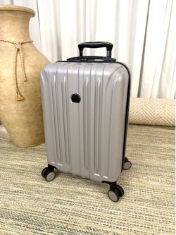 Delsey Hardside Carry on Spinner Suitcase