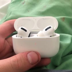AirPod Pros