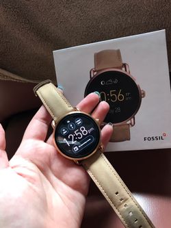 Fossil Q
