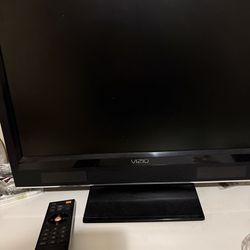 Visio 21" screen TV