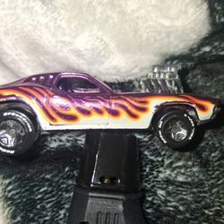 Hot Wheels  Roger Dodger 