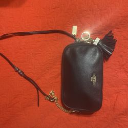 Coach Isla Mixed Leather Crossbody With Chain Strap Black