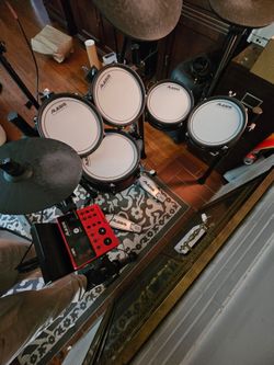 Electric drum set