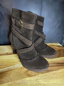 FENDI boots from Italy Size 36