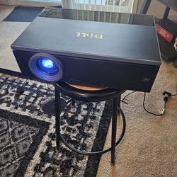DELL MULTI HDMI PROJECTOR 