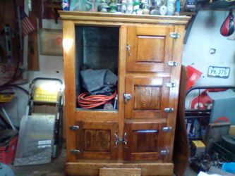Solid Oak Ice Box 48"/70" .5 Doors.Brand?